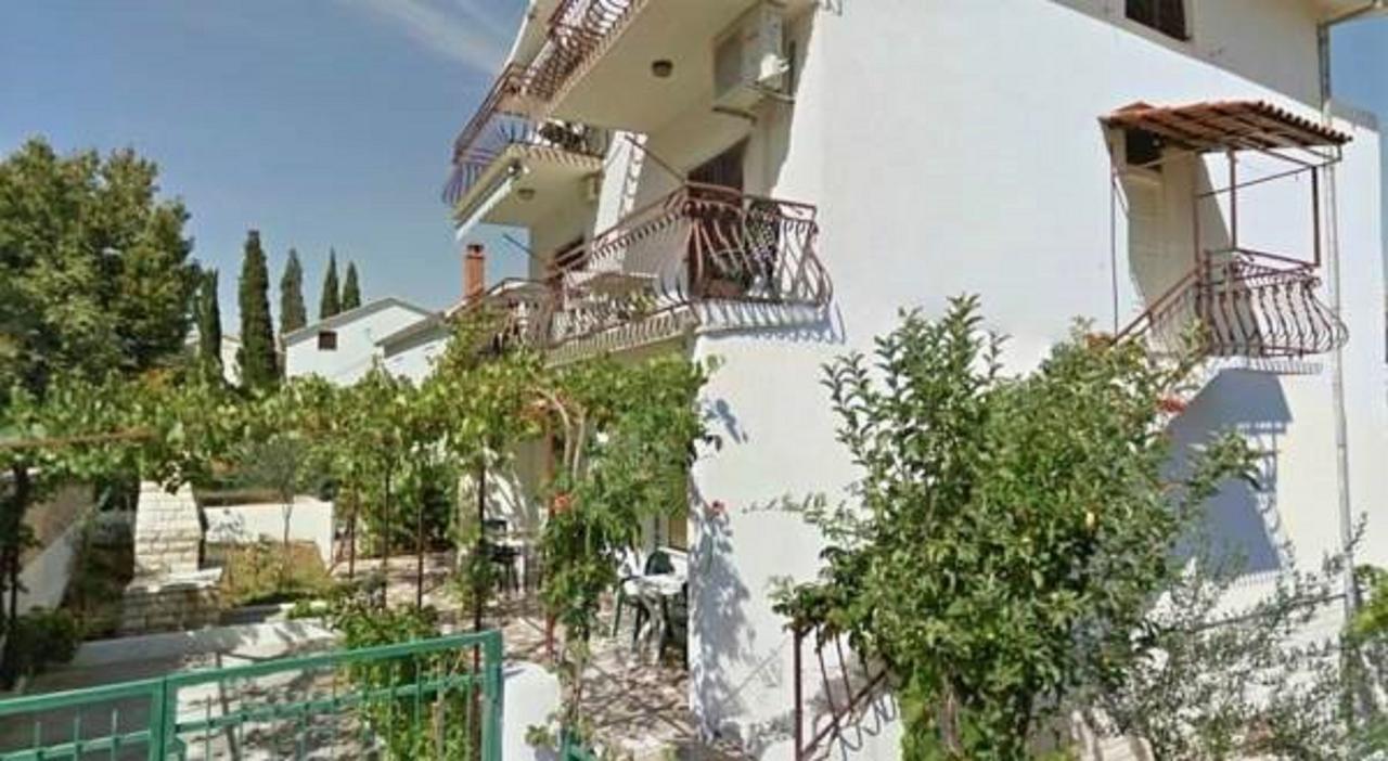 Apartments Sikirica Traù Esterno foto